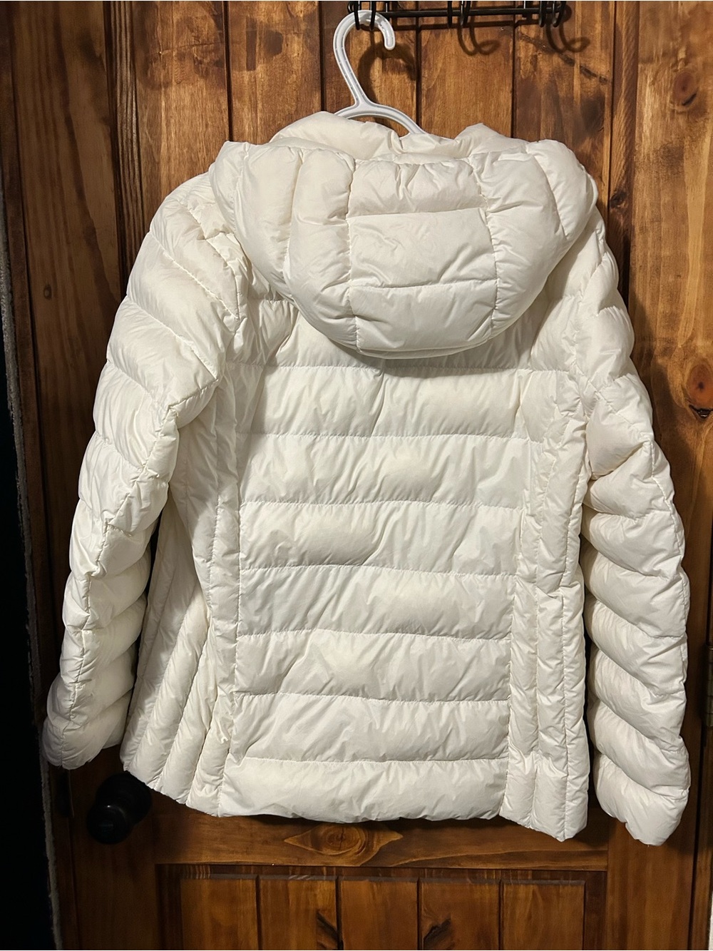 White Hooded Puffer Jacket - Lightweight Quilted Coat - Picture 2 of 3